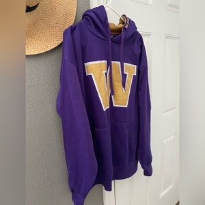 Washington Huskies Hoodie